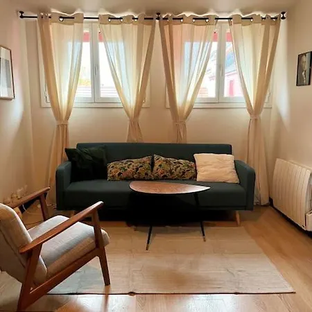 Apartment Le Hameau : Calme Et Elegant 2 Pieces